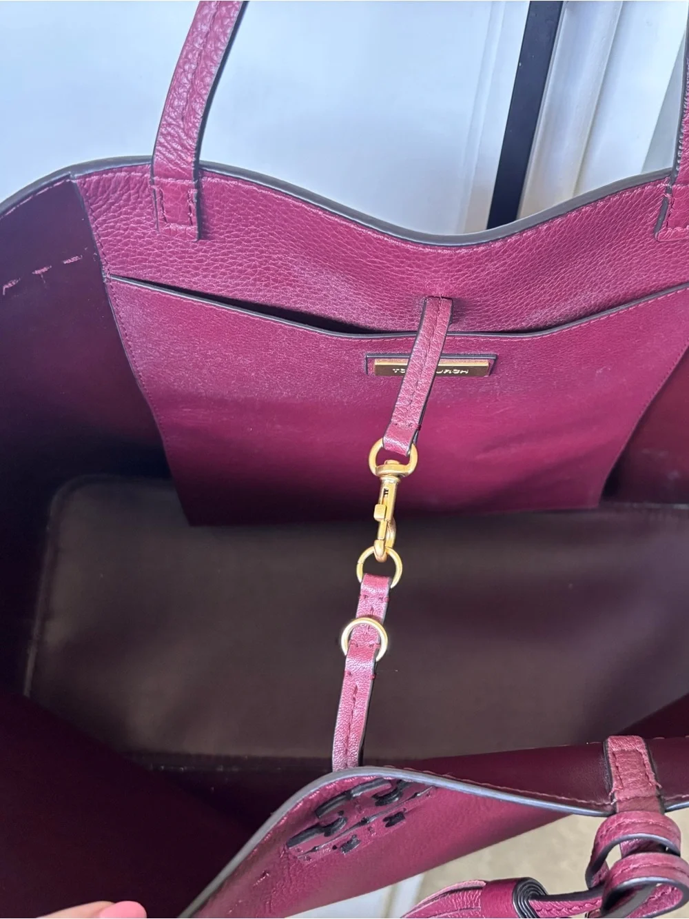 Tory Burch sleek tory